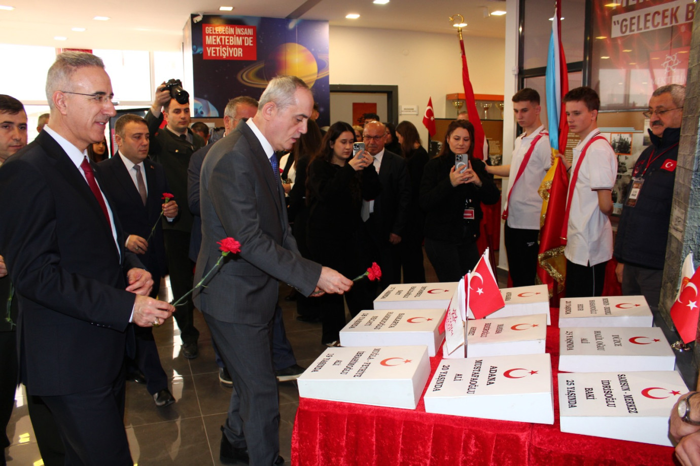 Çanakkale ruhu Sakarya'da canlandı; Mektebim Koleji'nden anlamlı ve örnek sergi