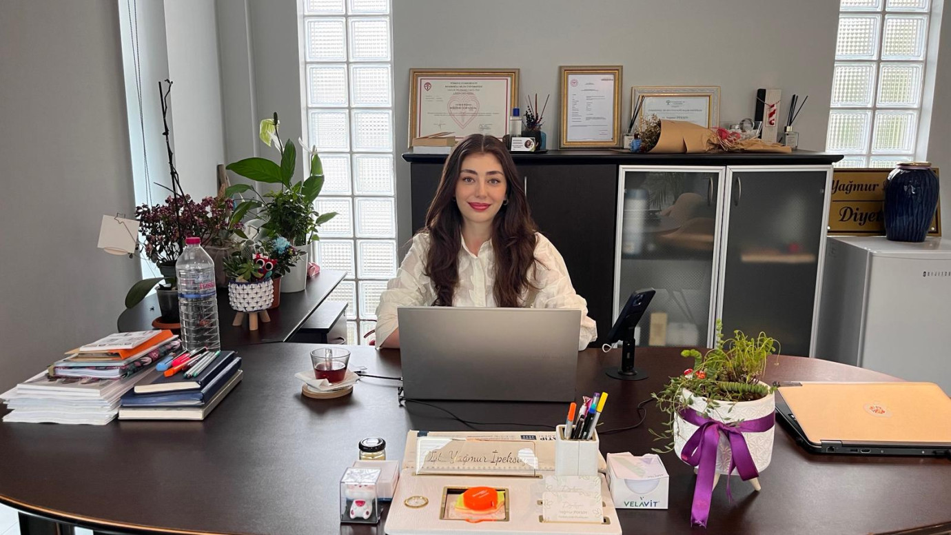 Genç diyetisyen Yağmur İPEKSOY’dan kişiye özel beslenme yaklaşımı
