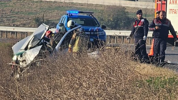 Polatlı Yıldızlı'da Trafik Kazası: 3 Ölü 4 Yaralı