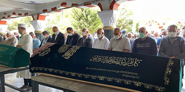 Nihal Öğretmenin vefatı tüm sevenlerini yasa boğdu