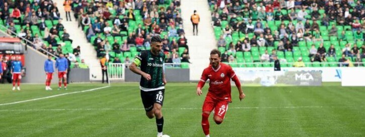 Sakaryaspor Serik Belediye Spor'u Mağlup Etti