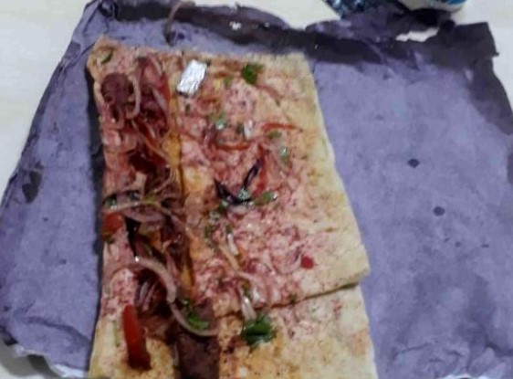 Babadan oğluna kebap içinde uyuşturucu servisi! Kuryeyi durduran ekipler, büyük tezgahı ortaya çıkardı