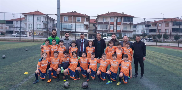 “Karasu Belediyesi Spor Okulları Gözde Kulüpler Arasında”