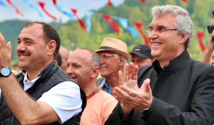 Yüce şenlikte çağrı yaptı Sakarya’da harika bir