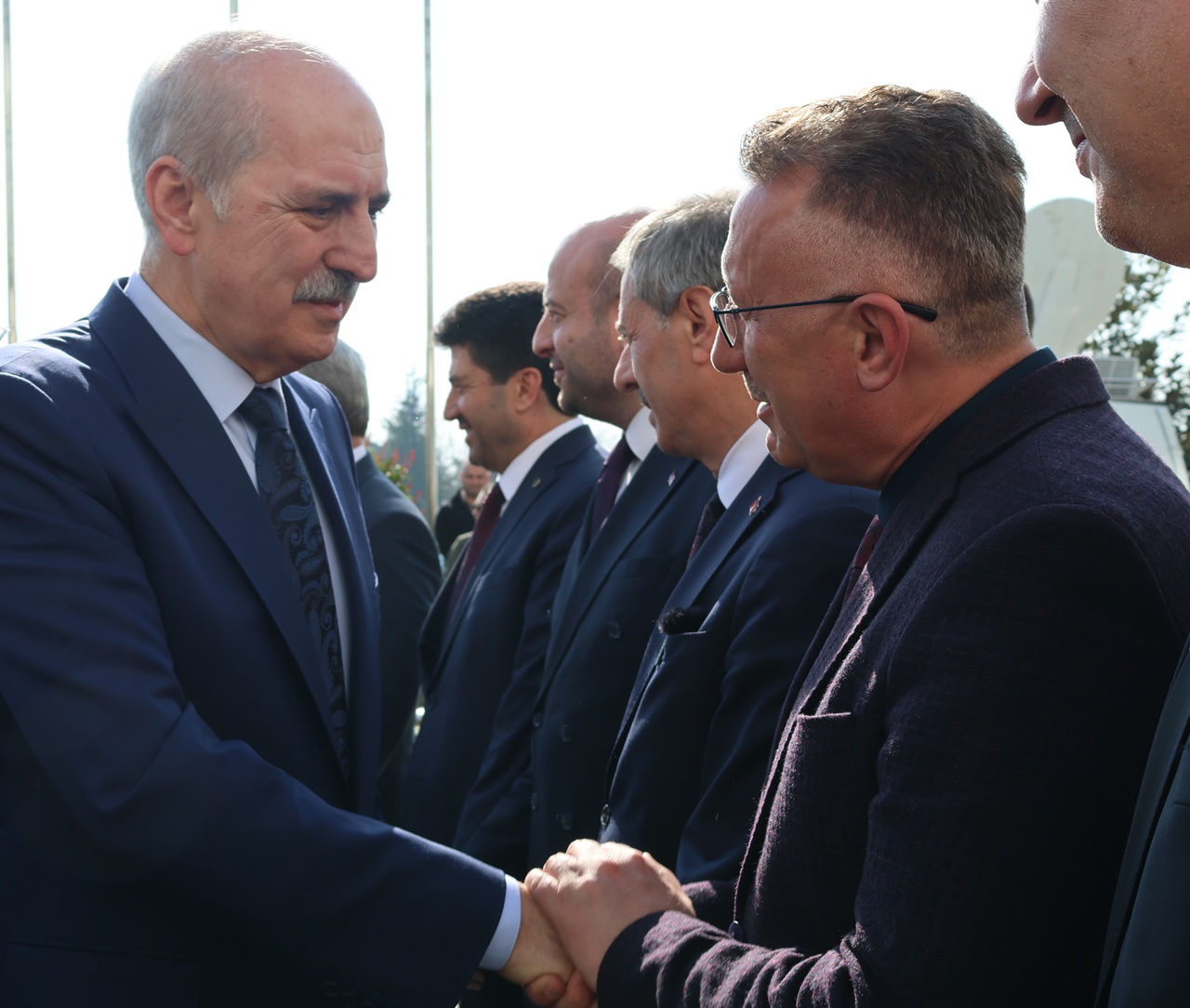 ADAPAZARI’NI BİRLİKTE YÖNETMEYE DEVAM