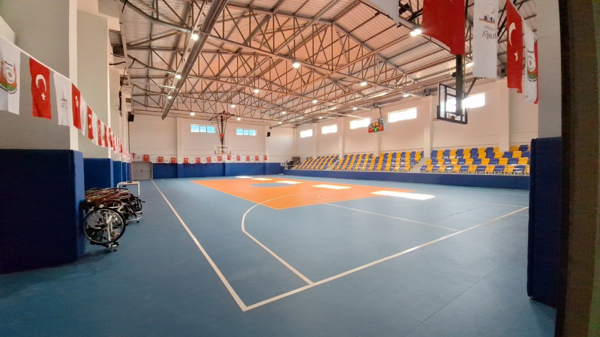 Paşabağı Spor Salonu Gençlere Arz Edildi